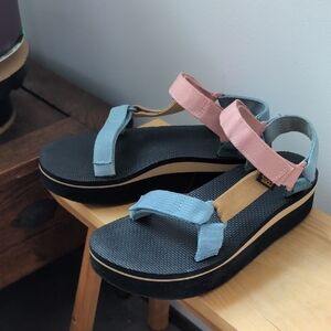Teva Flatform Universal Light Multi Platform Sandals Womens Size 9